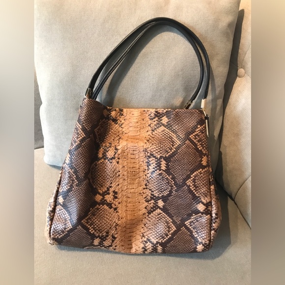 NWT Coach shoulder bag - Picture 1 of 9